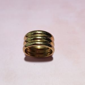 Triple Cigar Band Ring size 7.75